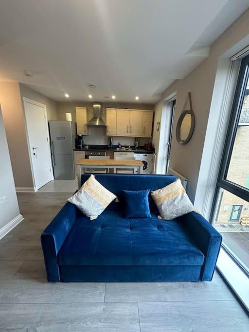 Cute Apartment Next To Colindale Station Эджвар Экстерьер фото