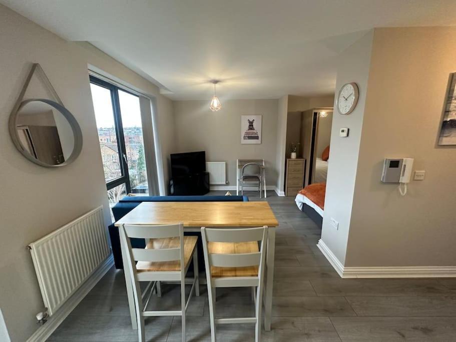Cute Apartment Next To Colindale Station Эджвар Экстерьер фото
